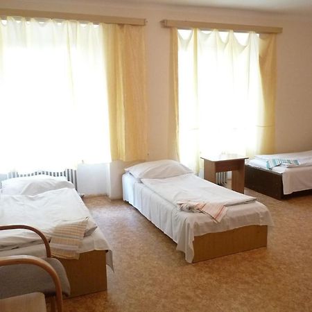 Ats Hostel Jednota Praga Esterno foto